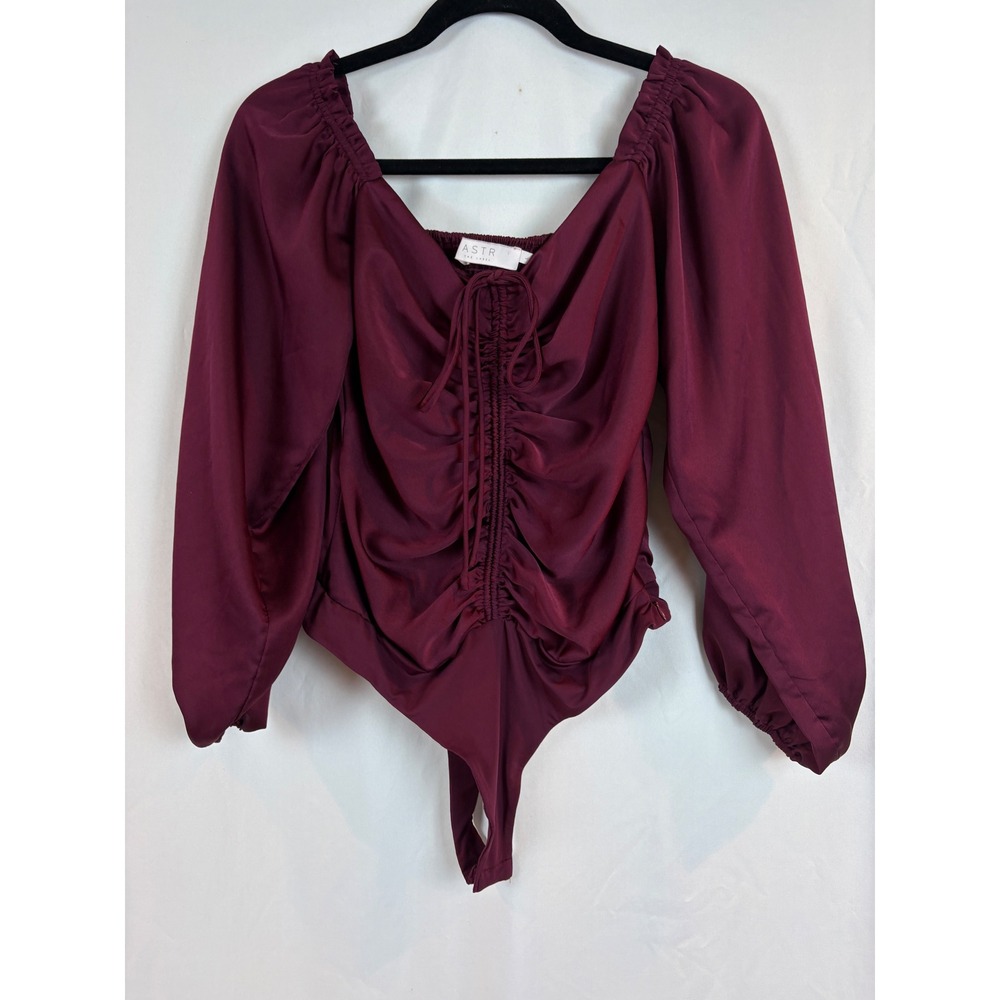 ASTR The Label Burgundy Ruched Long Sleeve Smocked Back Bodysuit Large